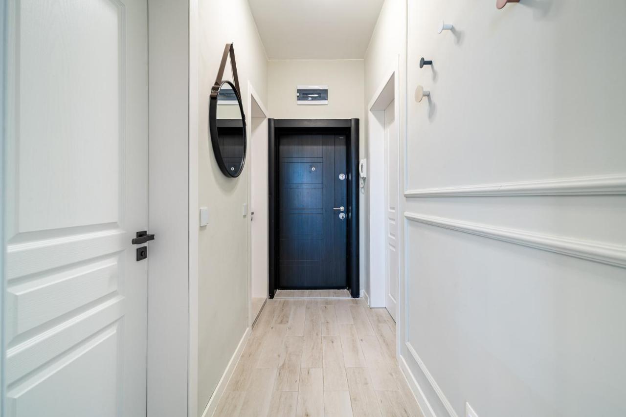 Smart Central Apartment Варна Екстер'єр фото